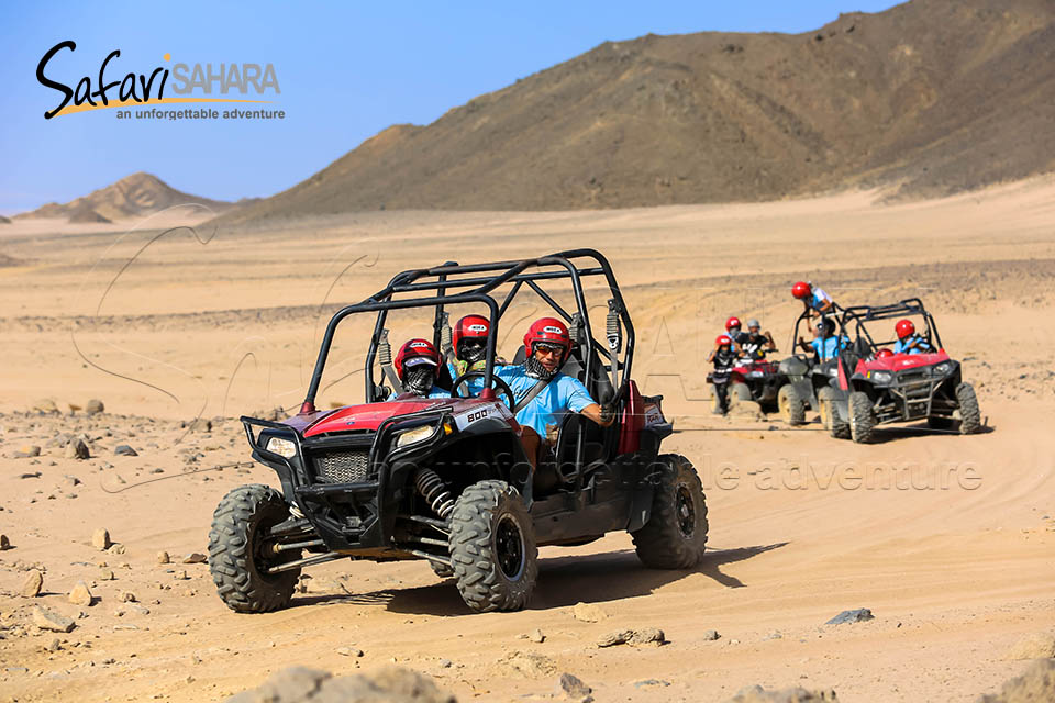 Поездка на закате на багги Polaris RZR в пустыне Шарм