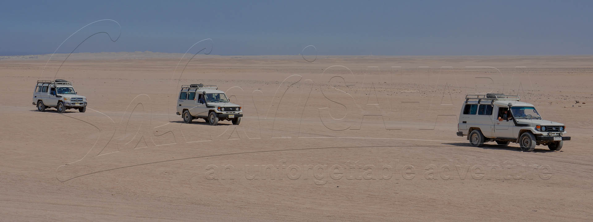 Дневное сафари в пустыне Эль-Гуна